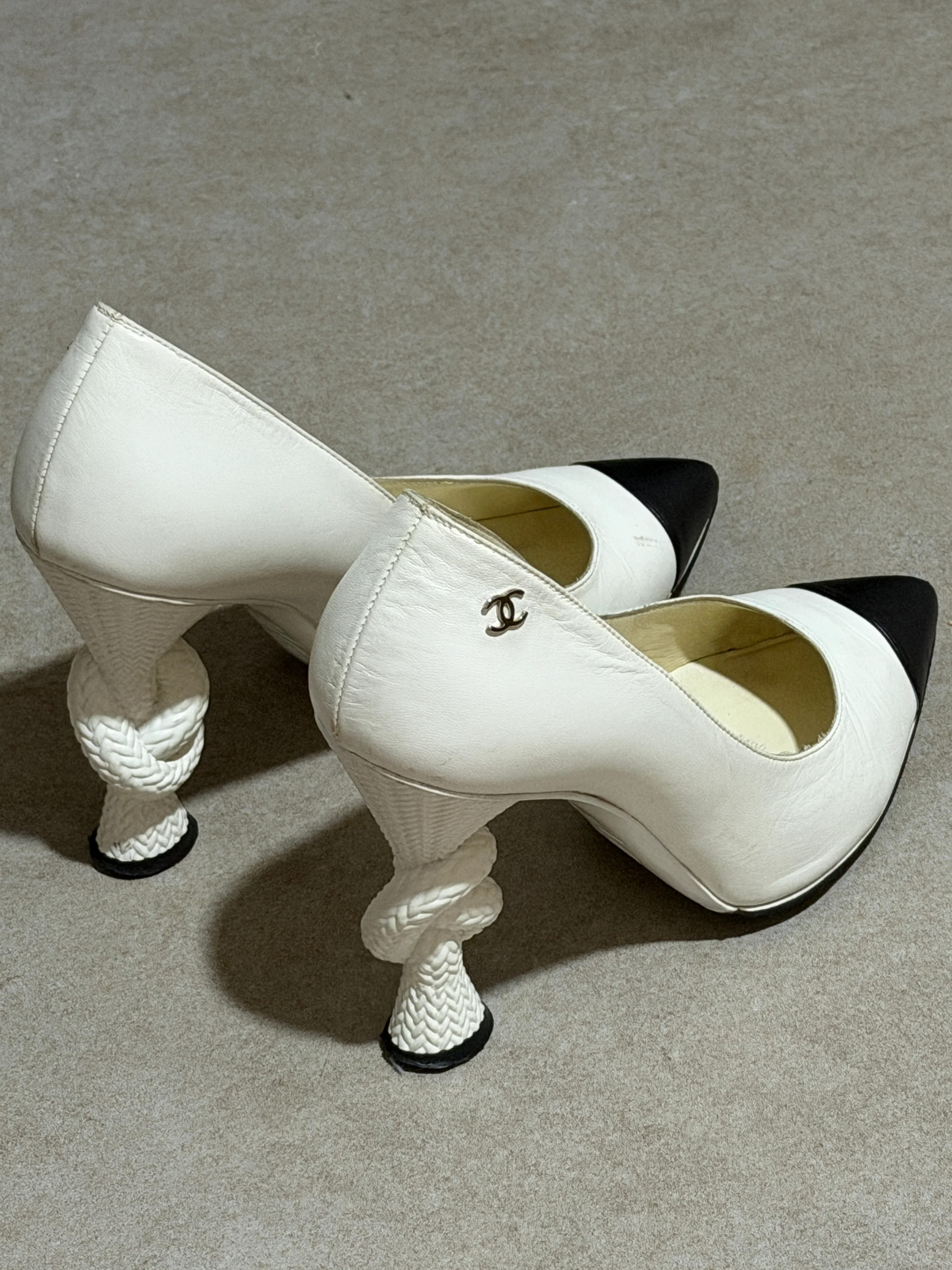 chanel 1990s classic knot pumps - Image 6