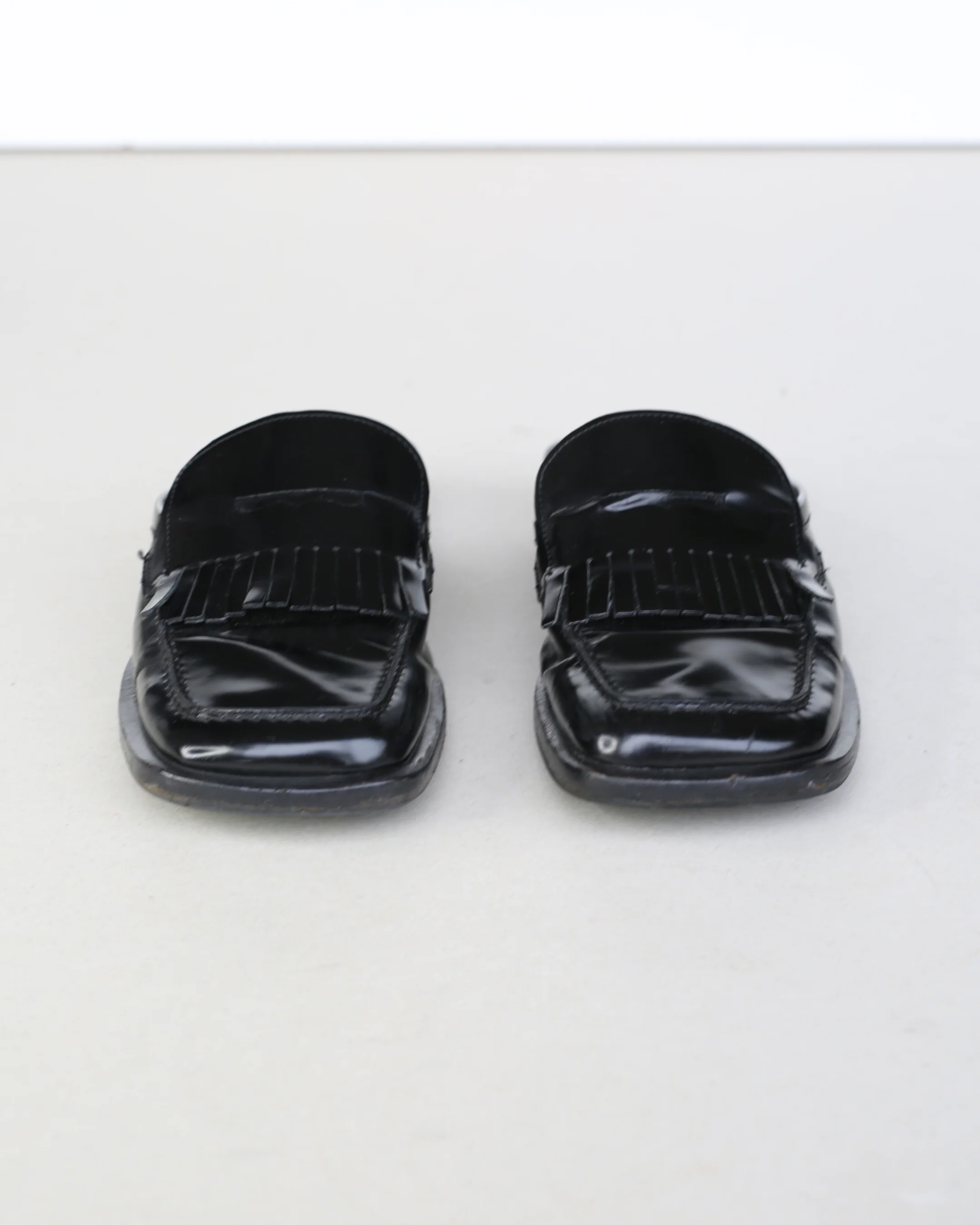 prada ss 1999 slip on frill loafers - Image 7