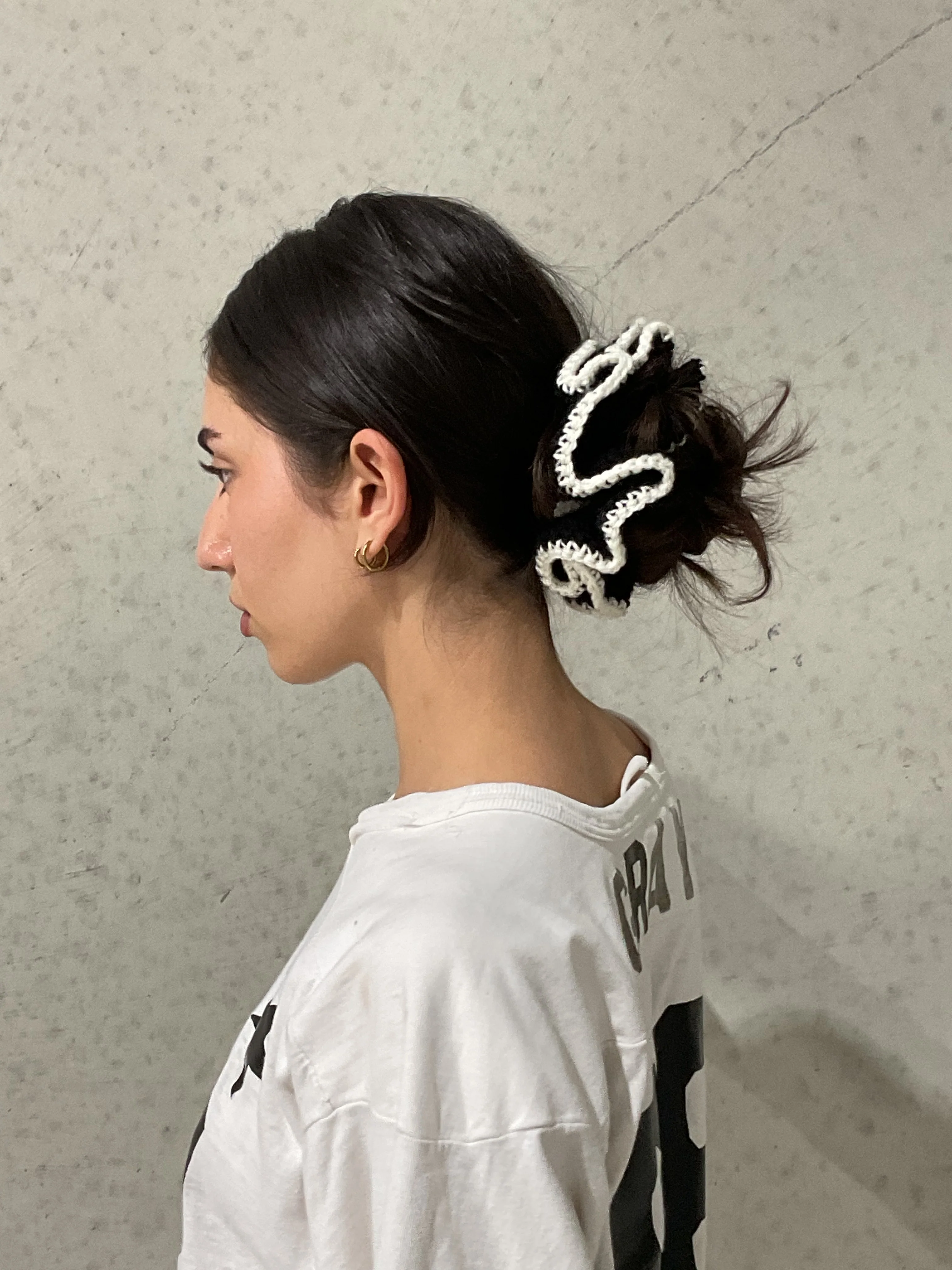 eina handmade scrunchie black with white trim - Image 4