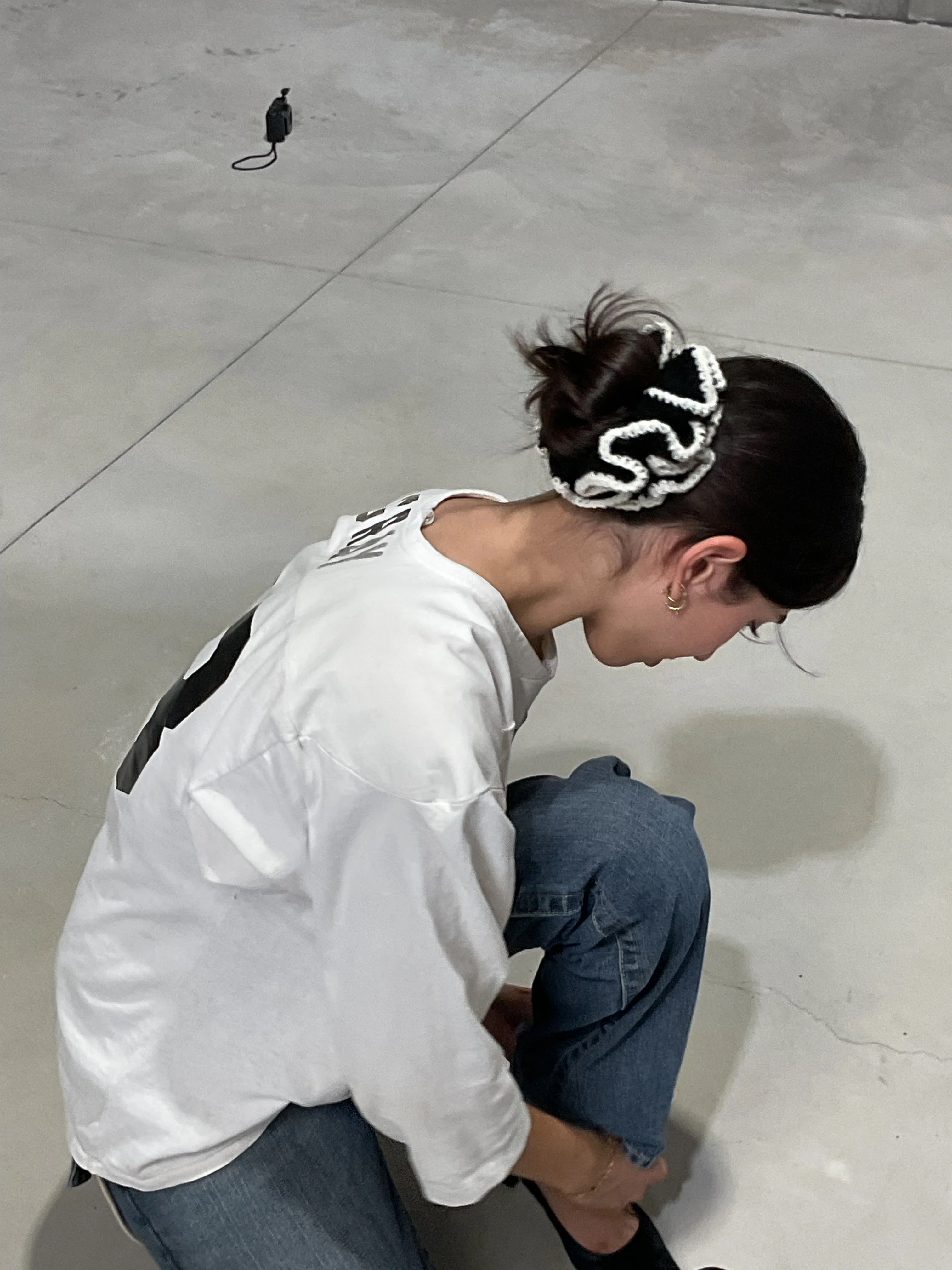 eina handmade scrunchie black with white trim - Image 7