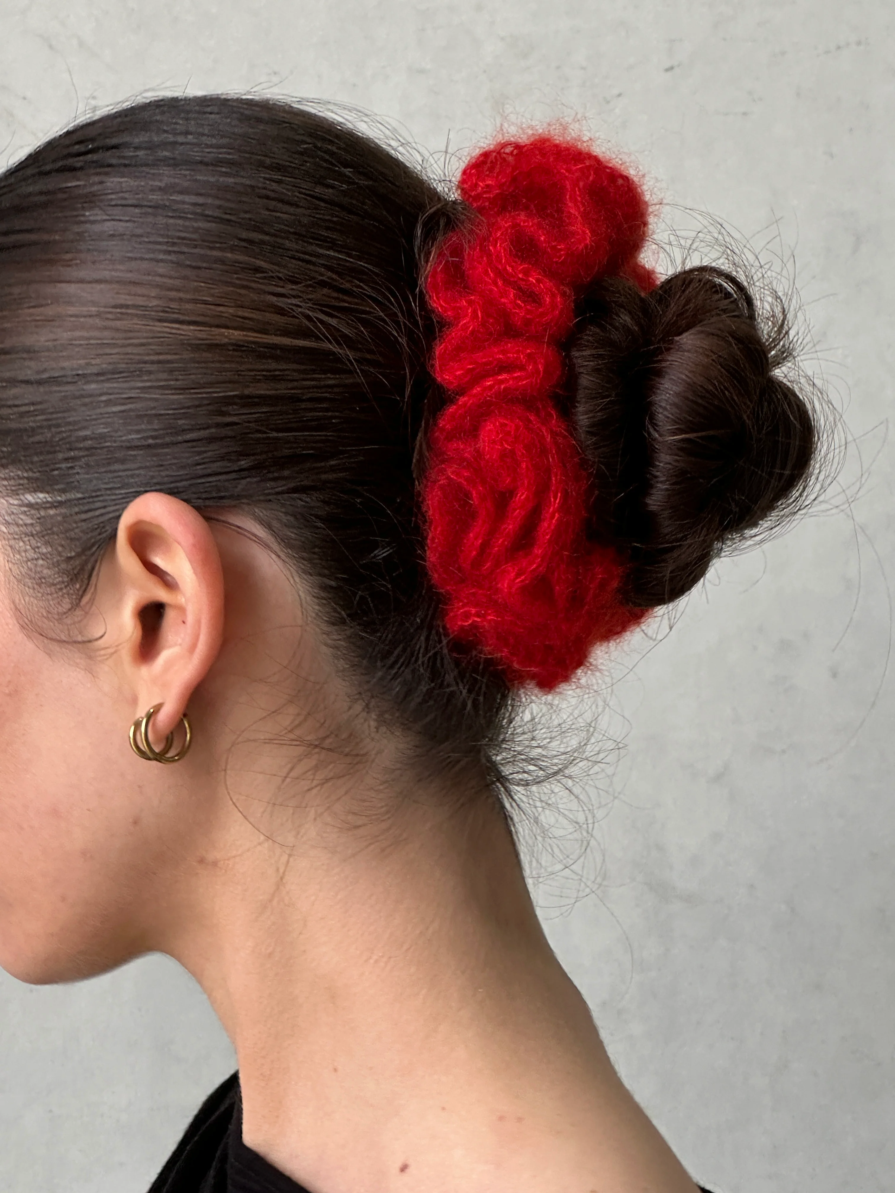 eina scrunchie in ruby red - Image 3
