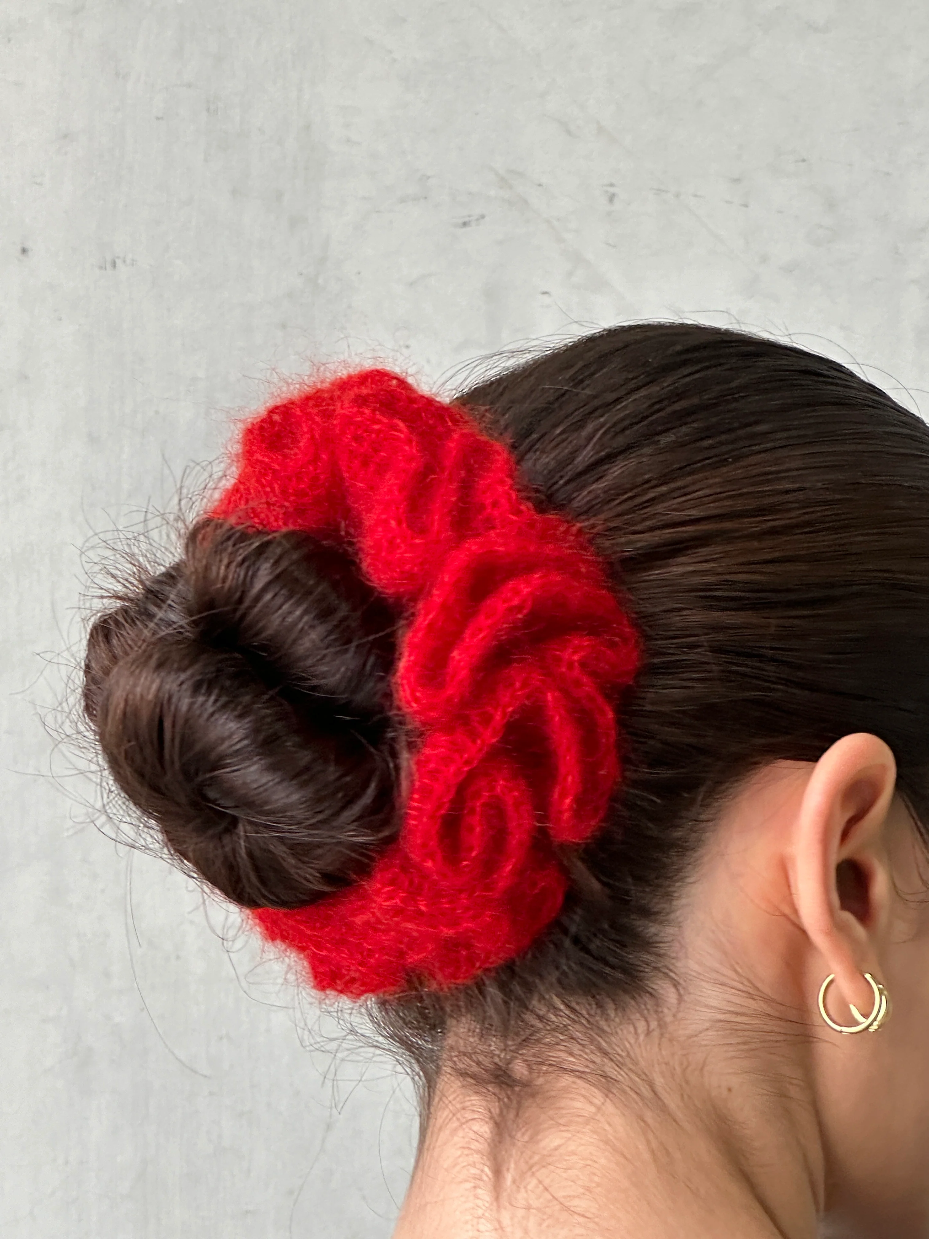 eina scrunchie in ruby red - Image 7