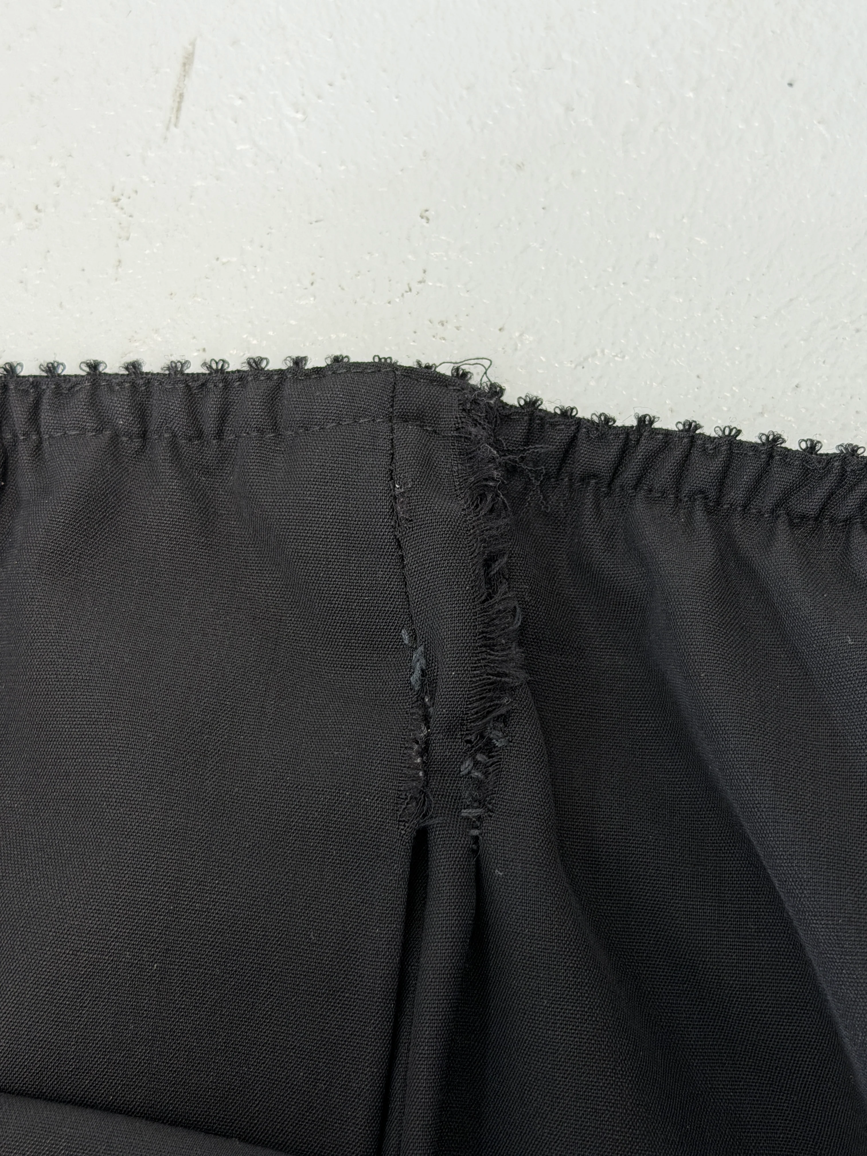 gucci spring 2002 trousers - Image 10
